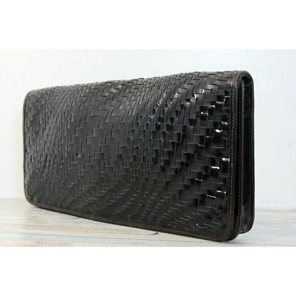 7.2"x14.5" Cole Haan PATENT BROWN WOVEN GENUINE LEATHER FLAP LRG CLUTCH HANDBAG - Picture 3 of 10